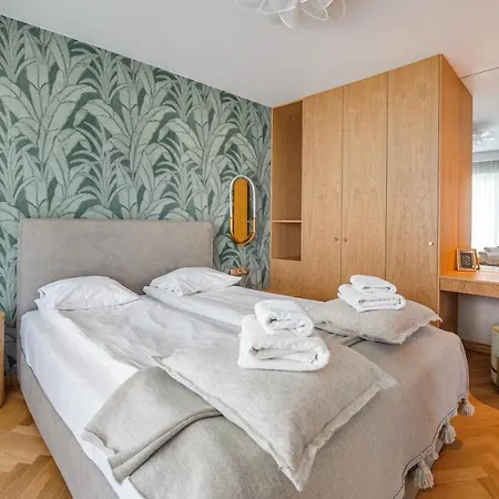 Nabrzeze Yacht Park, Sun & Snow Gdynia