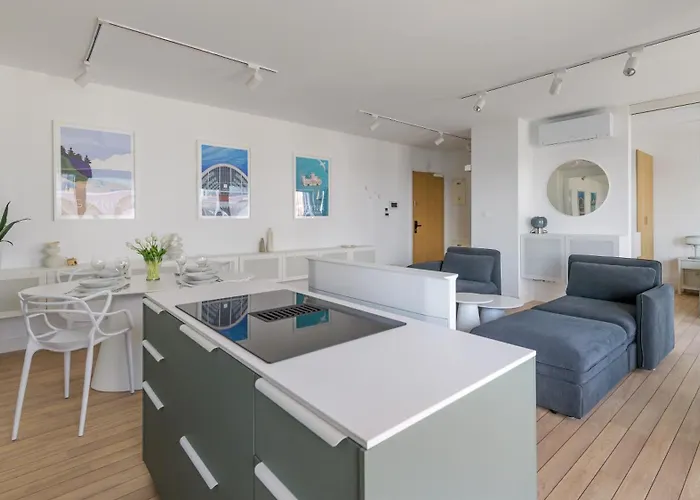 Nabrzeze Yacht Park, Sun & Snow Gdyně